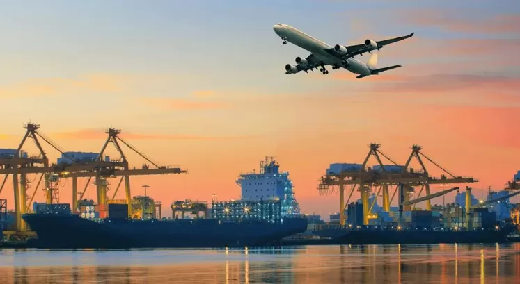 Intermodal transport routes from China to Lyon