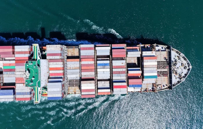 Shipping From China To  Kansas City Shipping Cost Comparison: Freight Forwarder vs. Standard Rates
